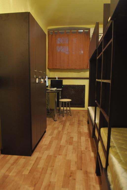 3D Hostel أوديسا الغرفة الصورة